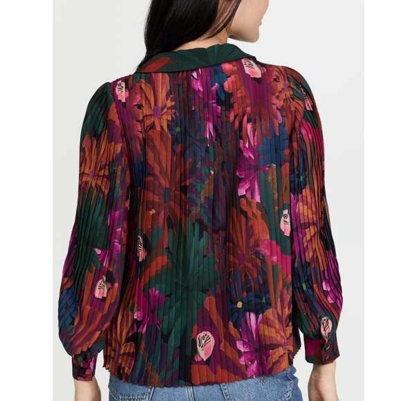 Farm Rio Bird Flowers Pleated Long Sleeve Babydoll Collared Blouse - Picture 7 of 12